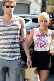 miley and hensworth will together on x mas